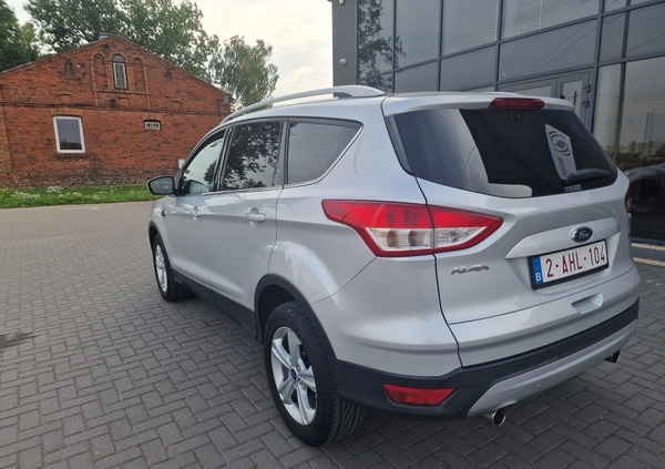 Ford Kuga cena 58056 przebieg: 182033, rok produkcji 2015 z Woźniki małe 704